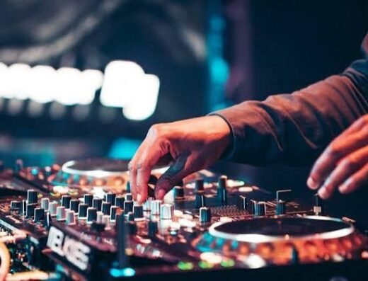 DJ Artist